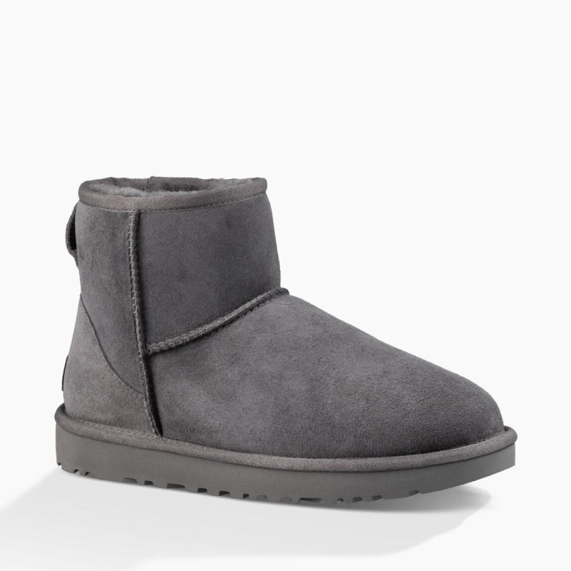UGG Classic Mini II