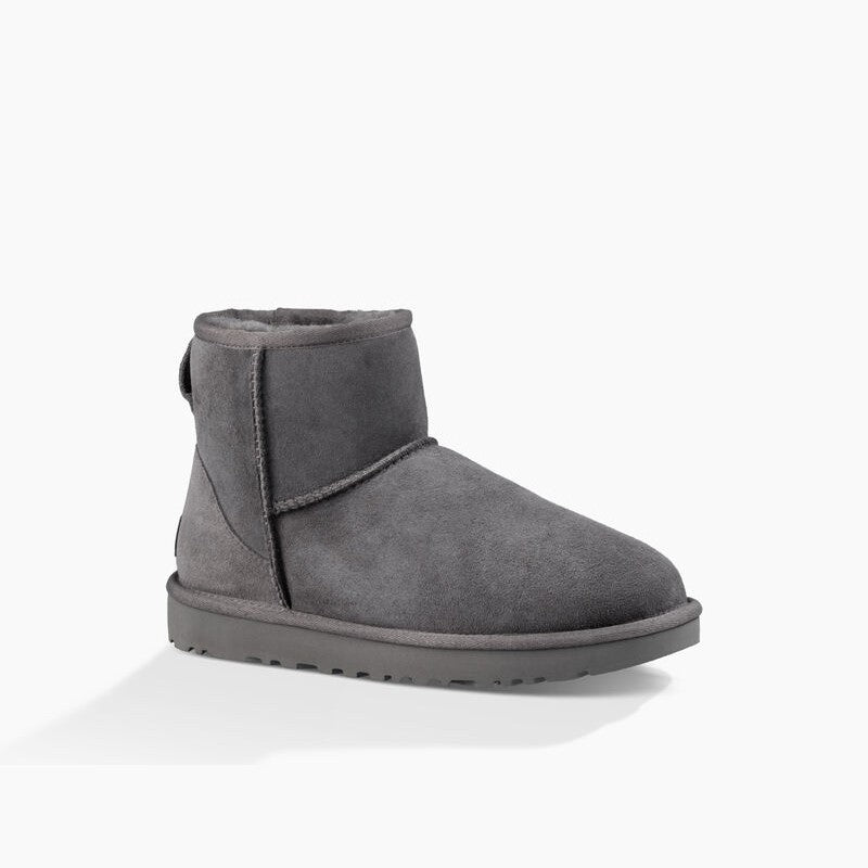 UGG Classic Mini II