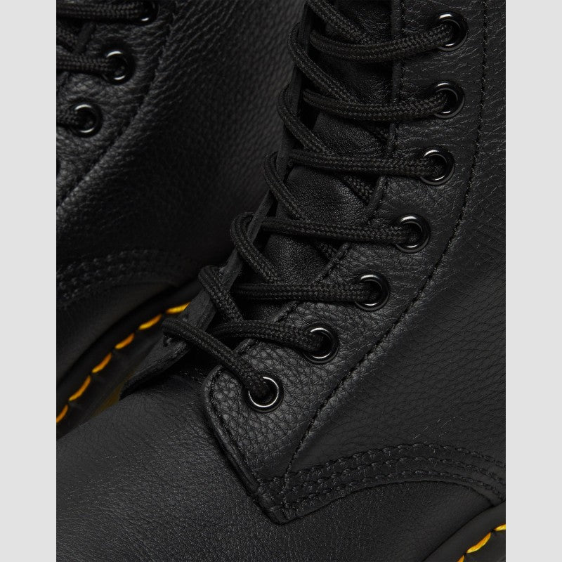 Dr. Martens Pascal Virginia Black