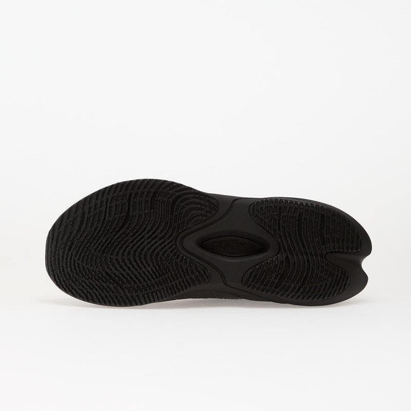Clarks Pace Black