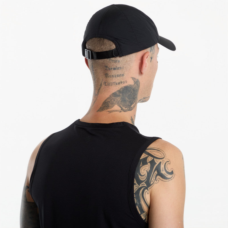 On Cap Black