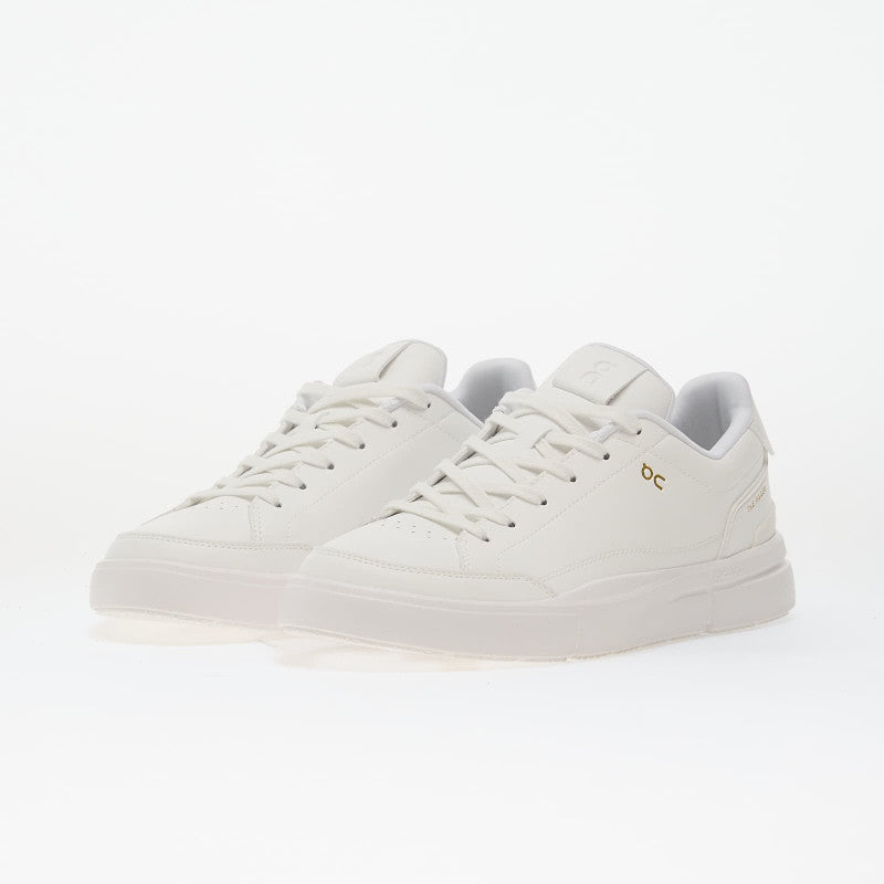 On M The Roger Centre Court White/ White