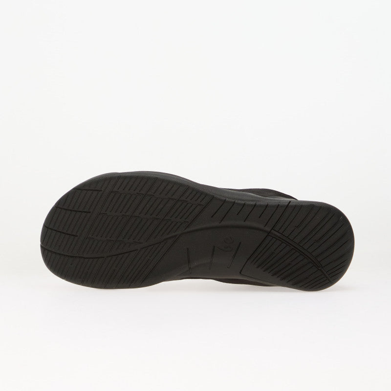 Moove Black