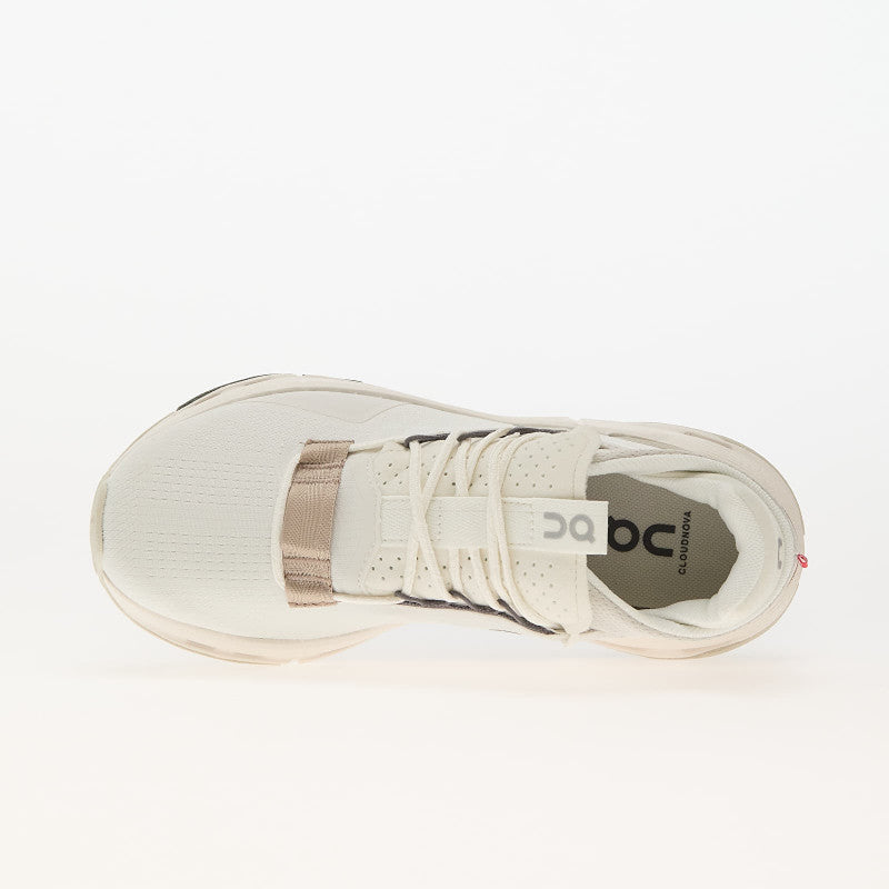 On Wmns Cloudnova 2 Ice/ Sand