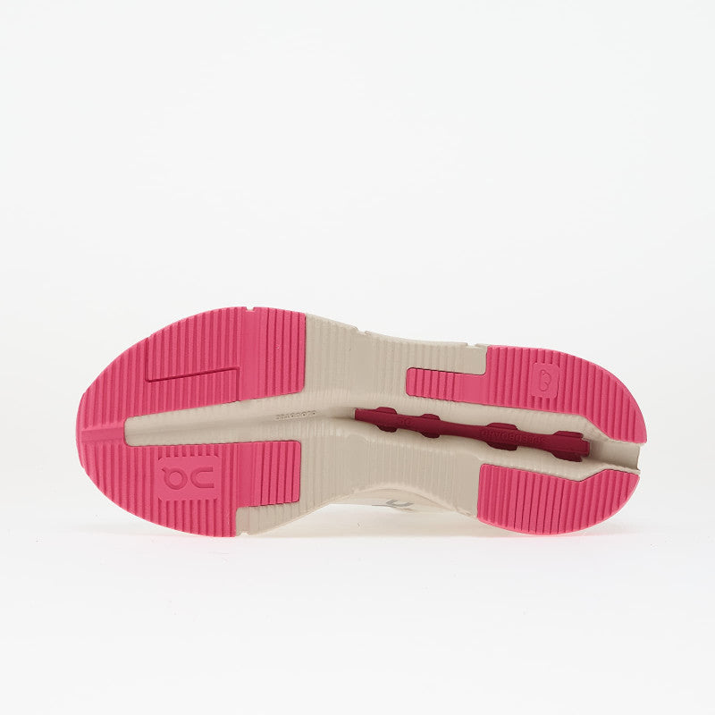 On Wmns Cloudnova 2 Ivory/ Pink