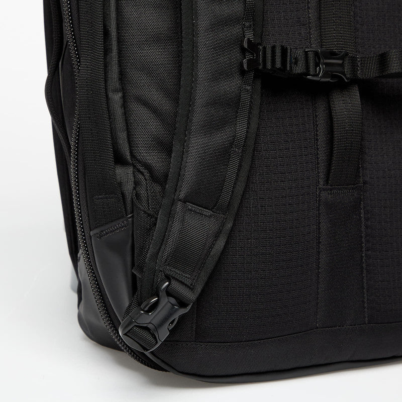 Patagonia Black Hole Micro MLC Black