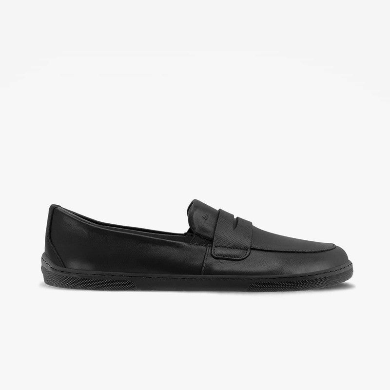 Be Lenka Buena All Black