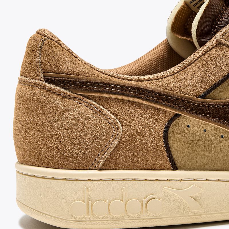 DIADORA Magic Basket Low Suede Leather