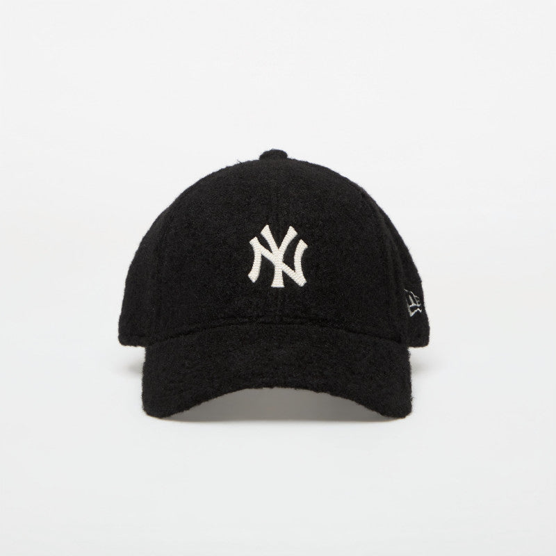New Era 9FORTY MLB Winter Borg New York Yankees Black