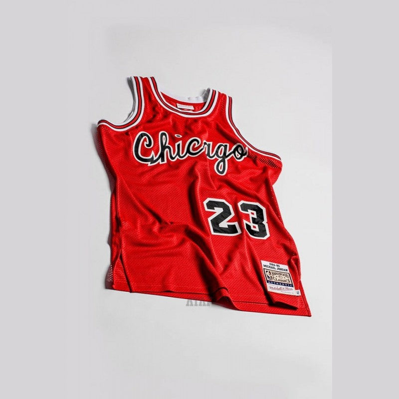 Mitchell & Ness NBA Authentic Jersey Chicago Bulls 1984-85 Michael Jordan Red