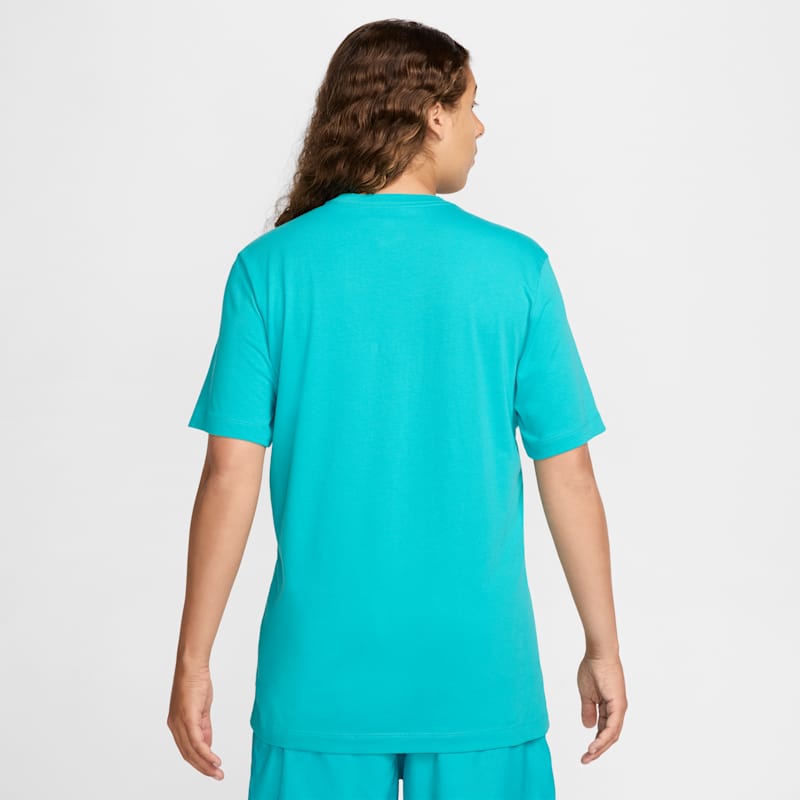 Nike Sportswear Club