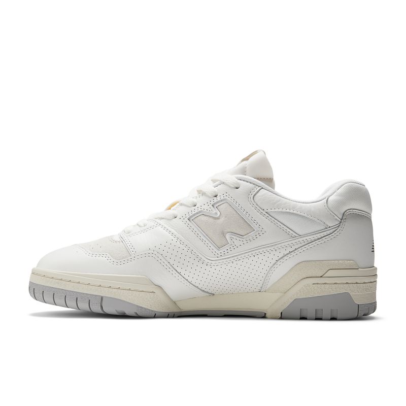 New Balance 550