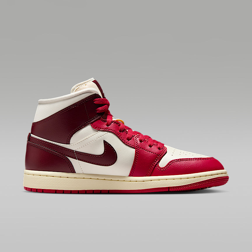 Air Jordan 1 Mid