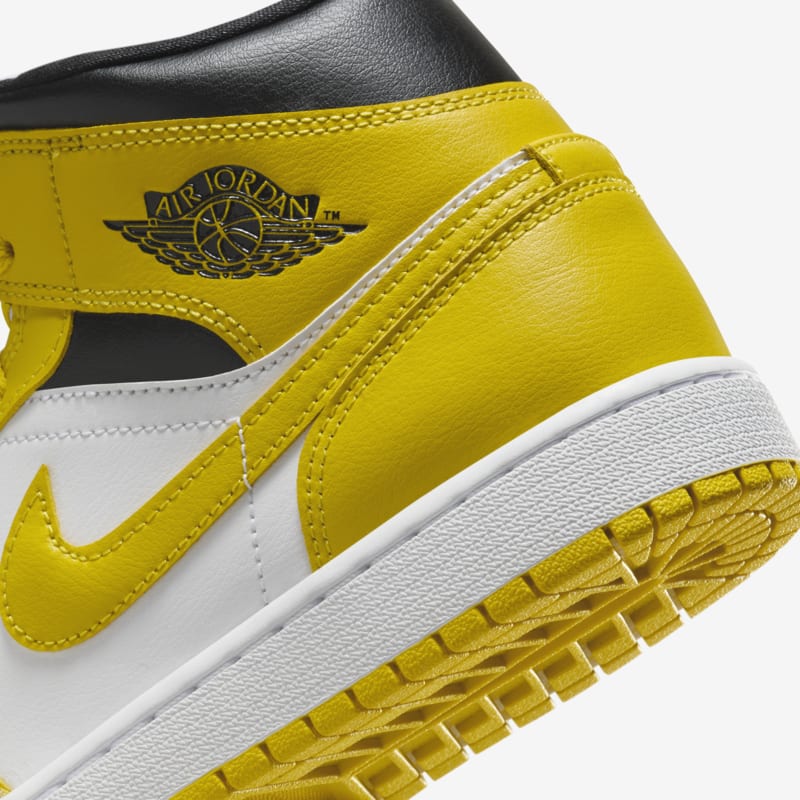 Air Jordan 1 Mid