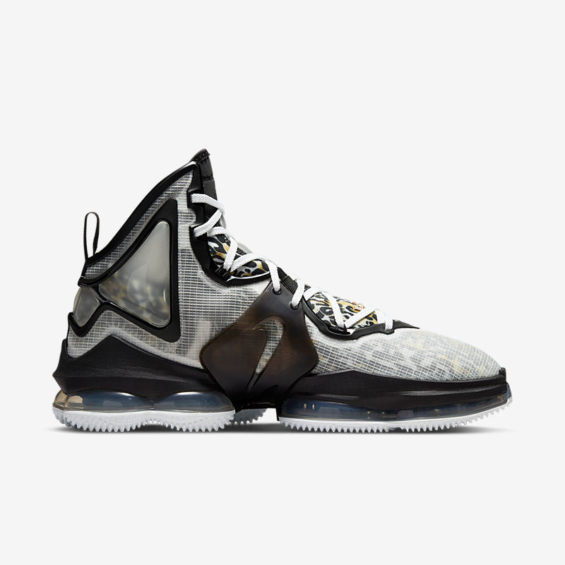 Nike LeBron James XIX White Black Metallic Gold