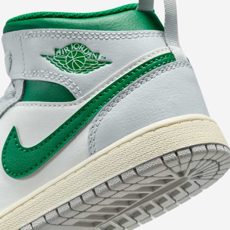 Jordan 1 Mid