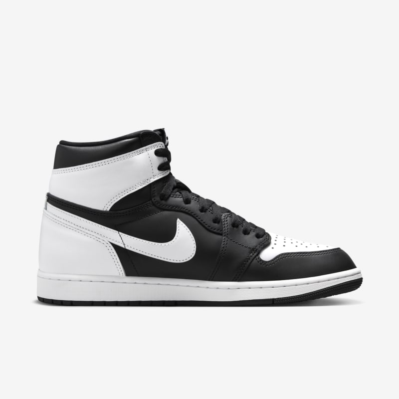 Air Jordan 1 Retro High OG "Black & White"