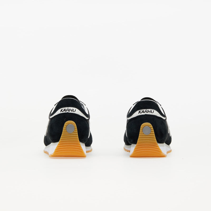 Karhu Mestari Black/ White