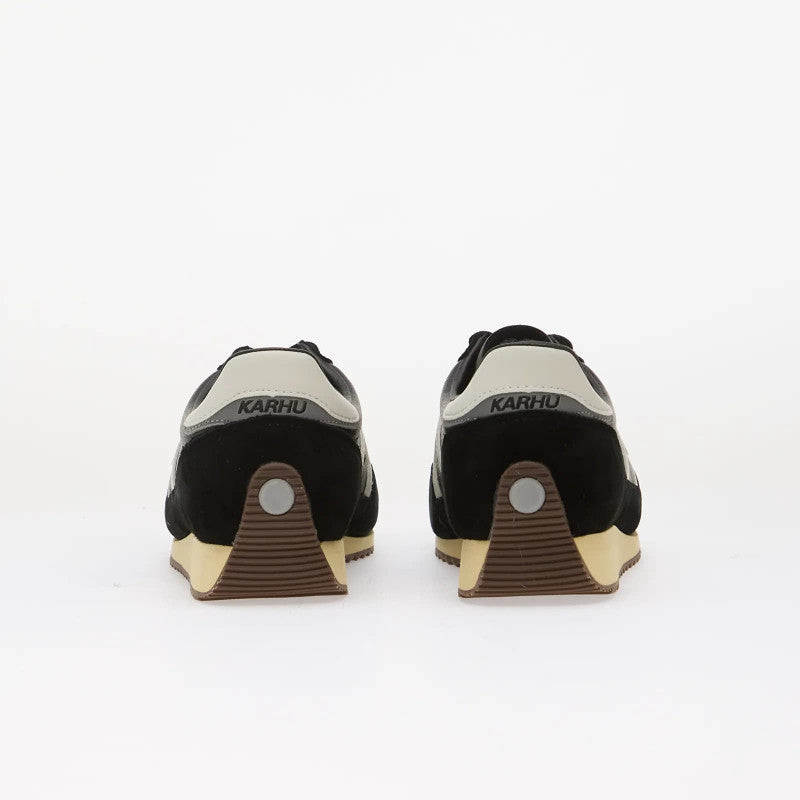 Karhu Mestari 76 Jet Black/ Blanc De Blanc