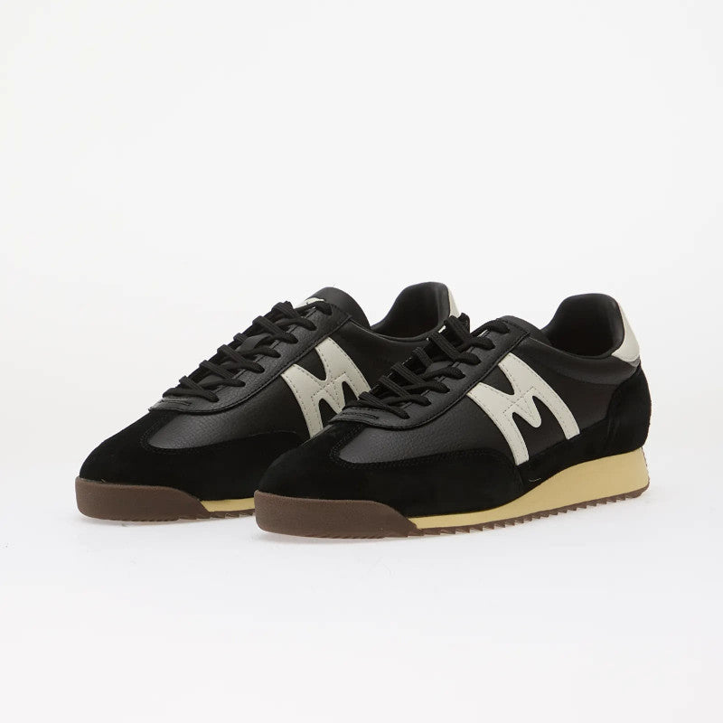 Karhu Mestari 76 Jet Black/ Blanc De Blanc