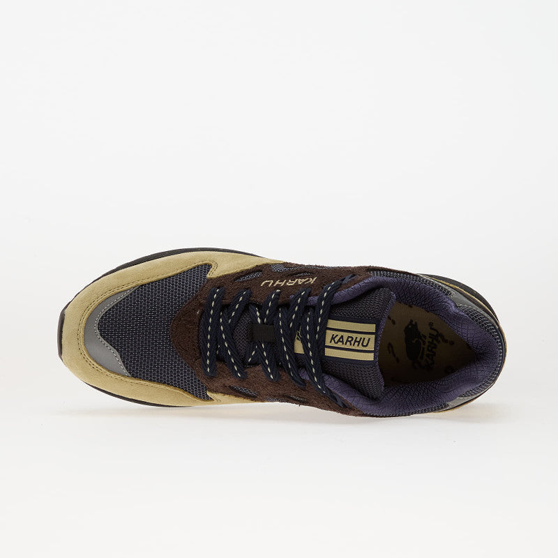 Karhu Legacy 96 Pale Olive Green/ Chocolate Torte