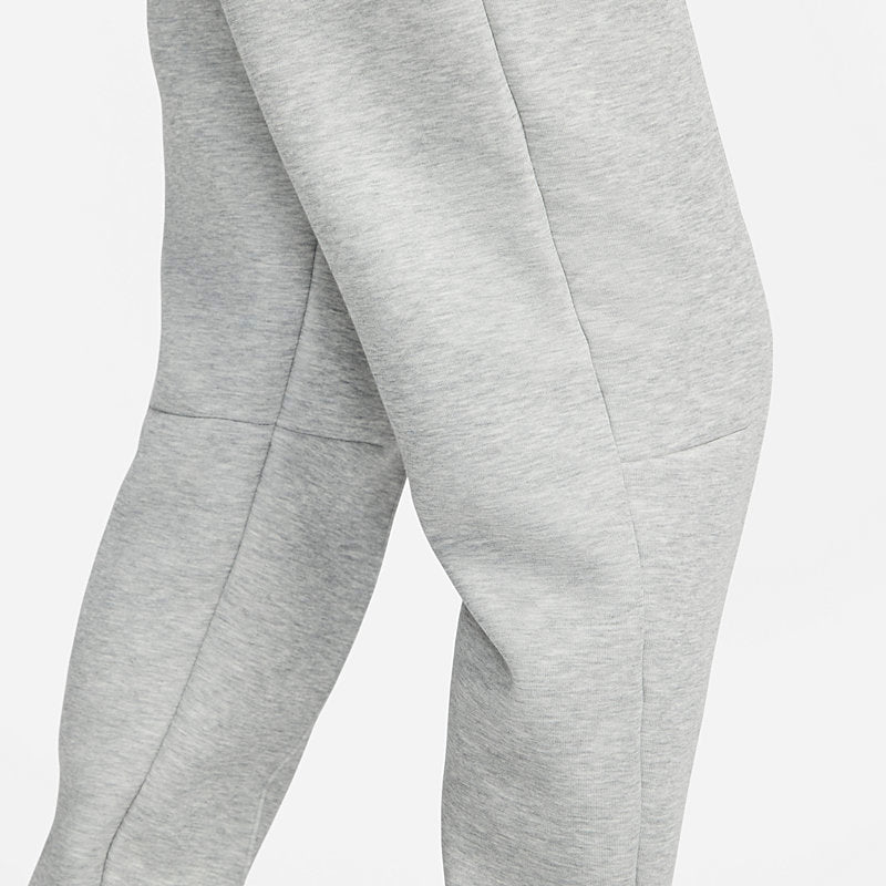 Nike Wmns Sportswear Tech Fleece