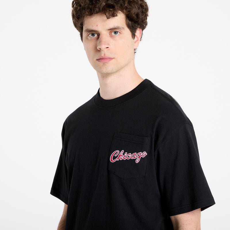 Mitchell & Ness NBA Vintage Logo Bulls Double Hit Shortsleeve Pocket Tee Black
