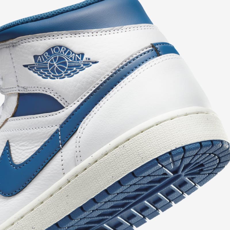 Air Jordan 1 Mid SE