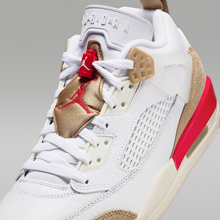 Jordan Spizike Low