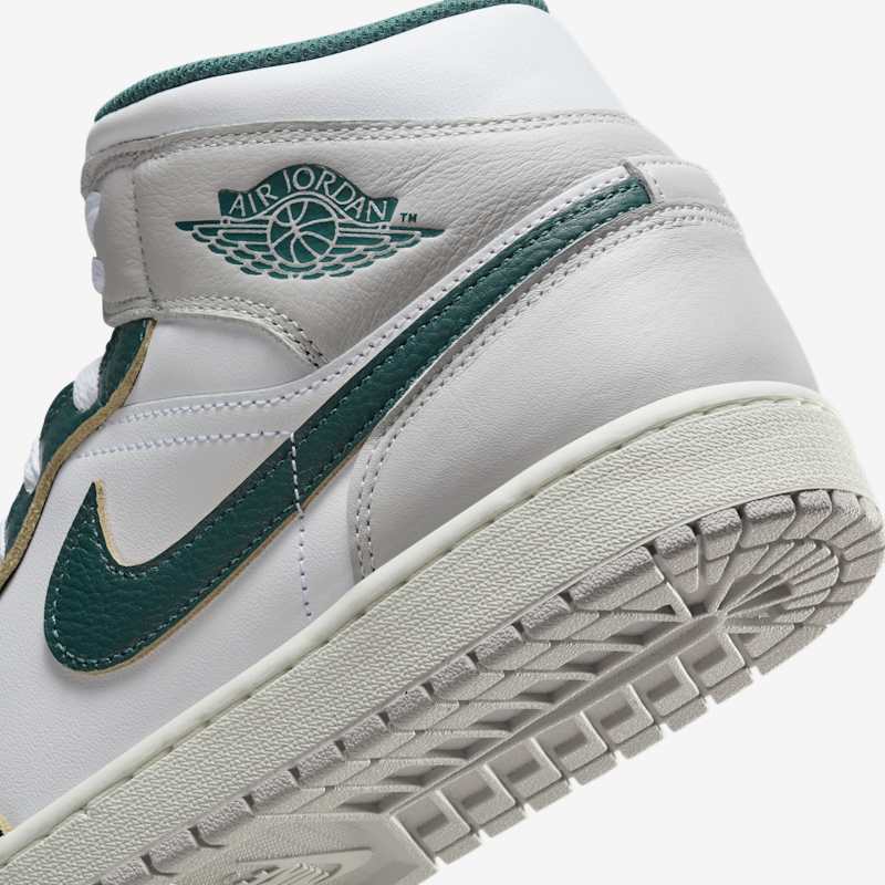 Air Jordan 1 Mid Se