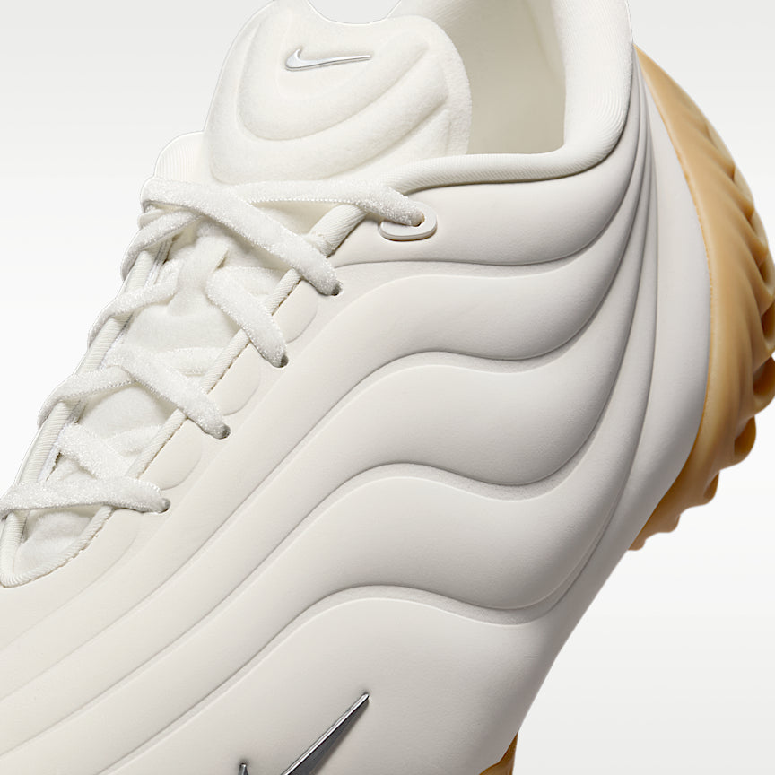 Nike Wmns Astra Ultra