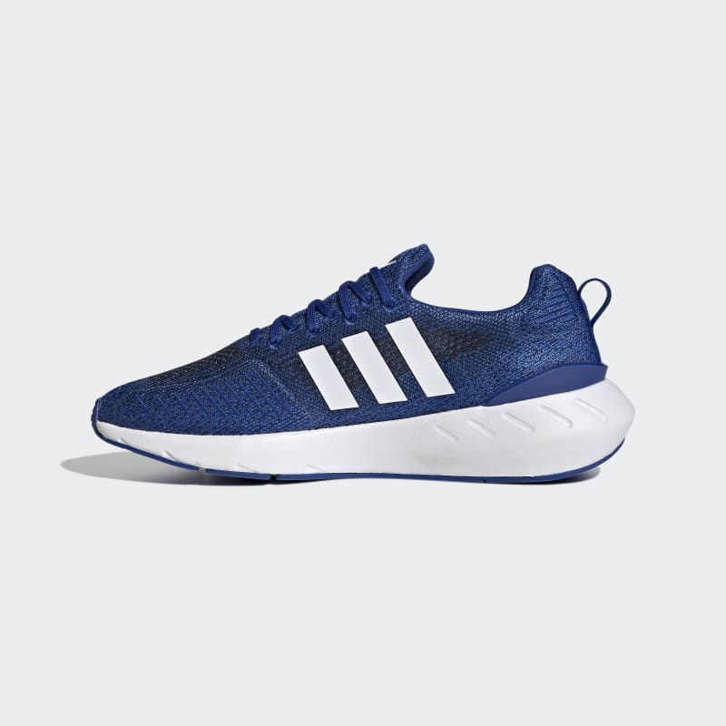 adidas Swift Run 22
