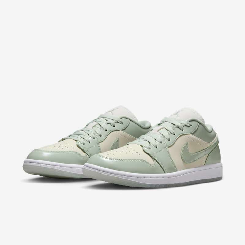 Air Jordan 1 Low SE