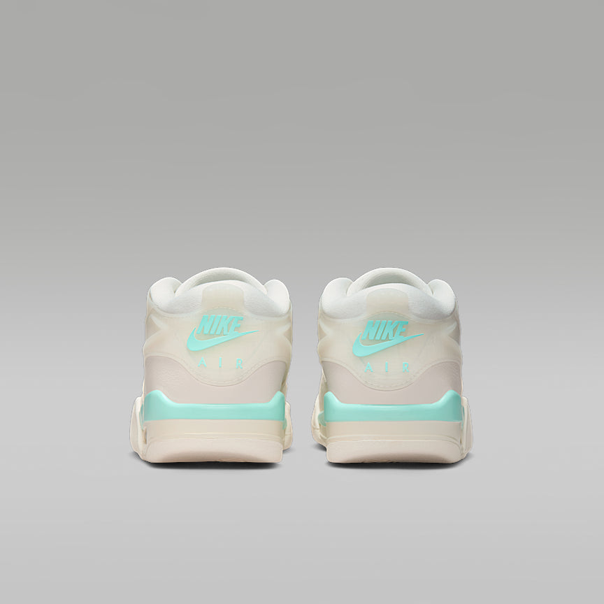 Air Jordan 4 RM SE