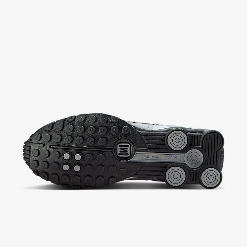 Nike Shox R4