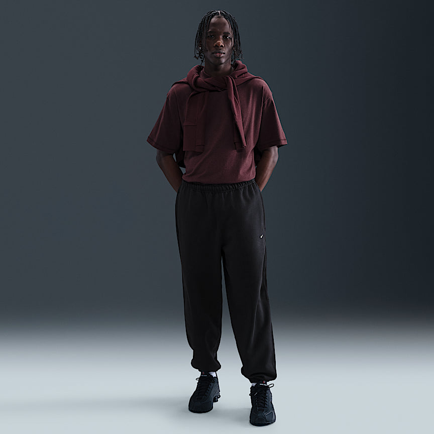 Nike Solo Swoosh