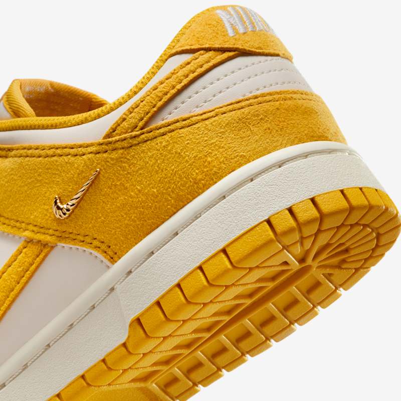 Nike Wmns Dunk Low