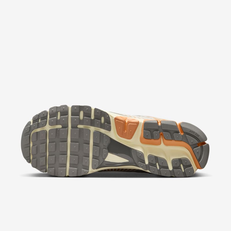 Nike Zoom Vomero 5