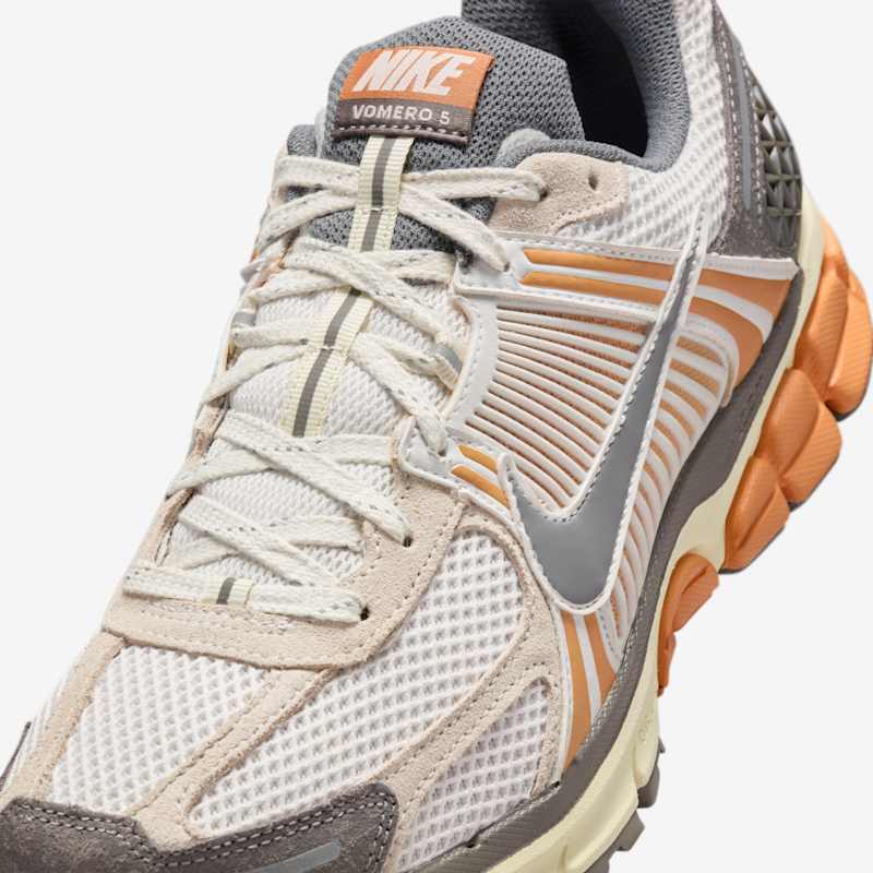 Nike Zoom Vomero 5
