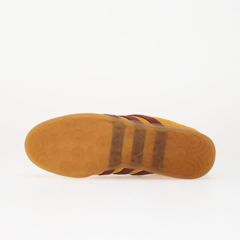 adidas Gazelle Lo Pro Wmns Creme Yellow/ Shadow Red/ Gum