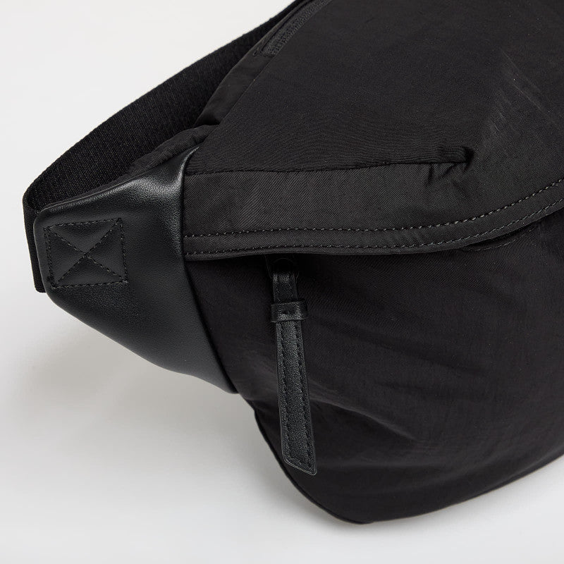 Nerka Calvin Klein Jeans Metro Nylon Oversized Waistbag Black