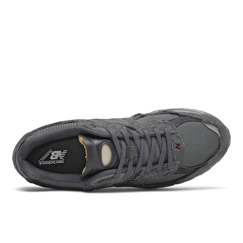 New Balance Protection Pack 2002R