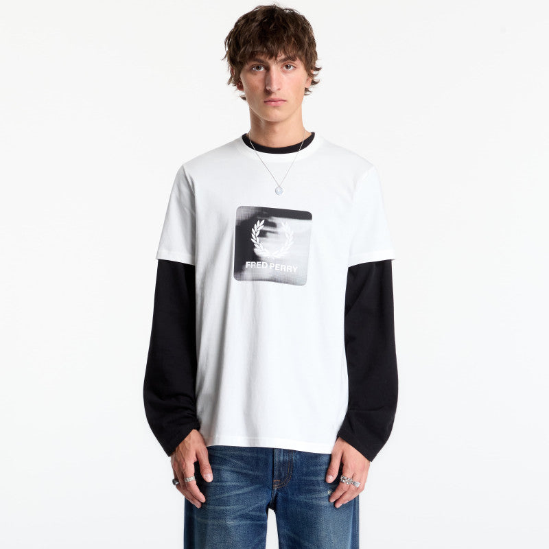 FRED PERRY Laurel Wreath Digital Tshirt Snow White