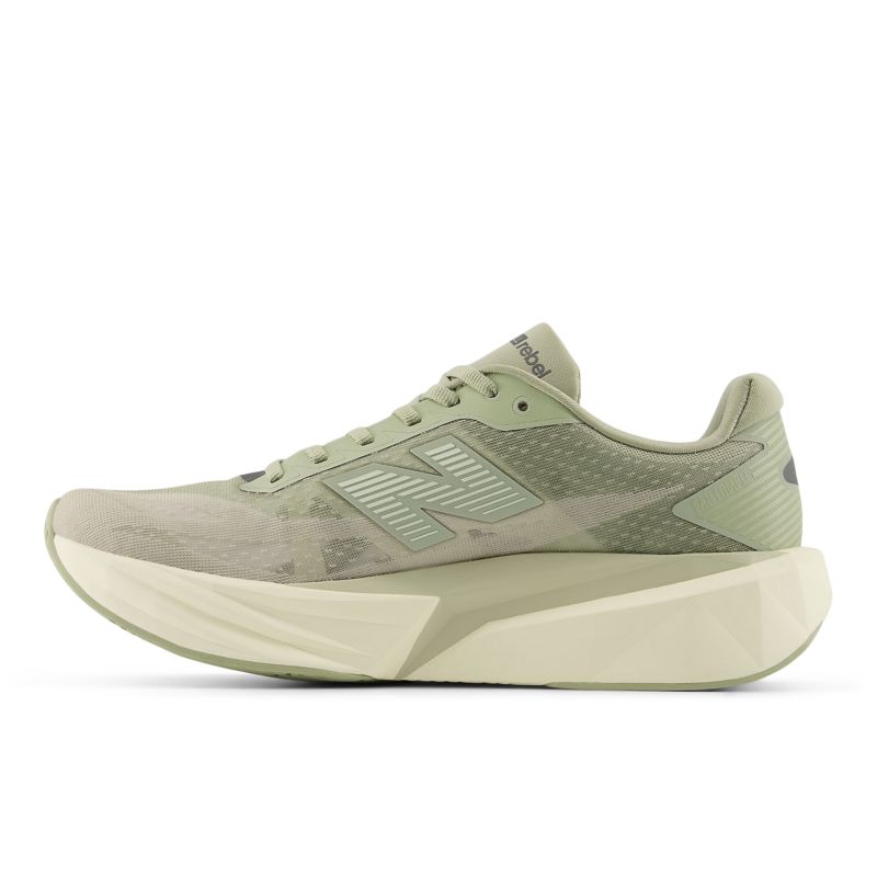 New Balance FuelCell Rebel v5