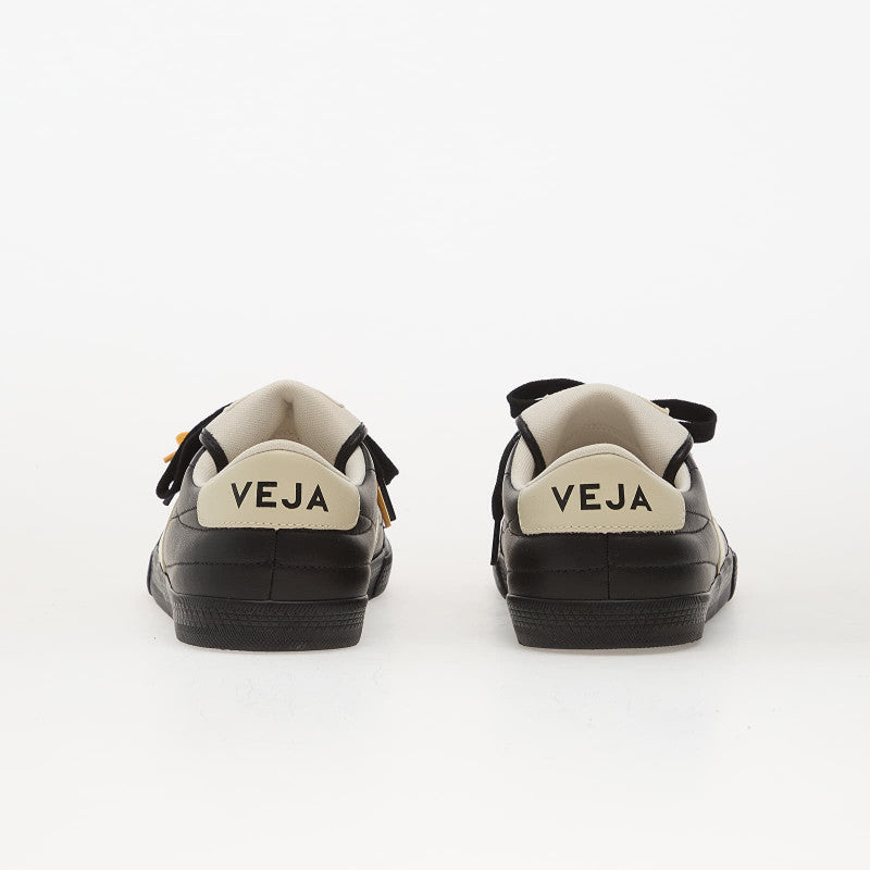 Veja x Magliano Panenka Black
