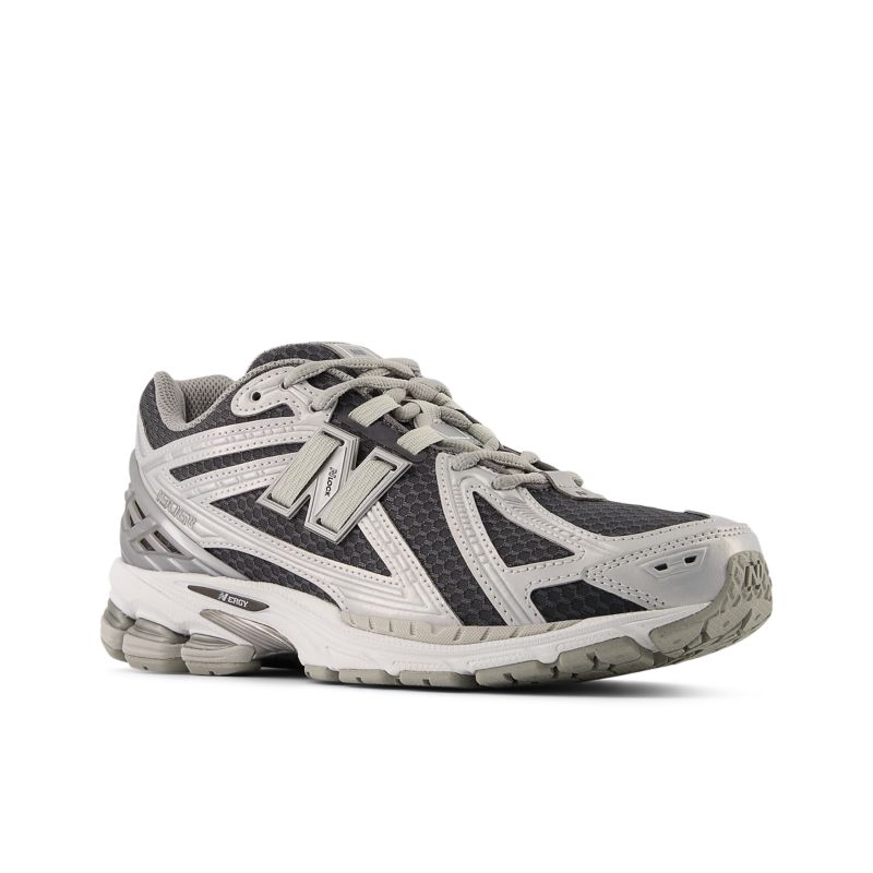 New Balance 1906
