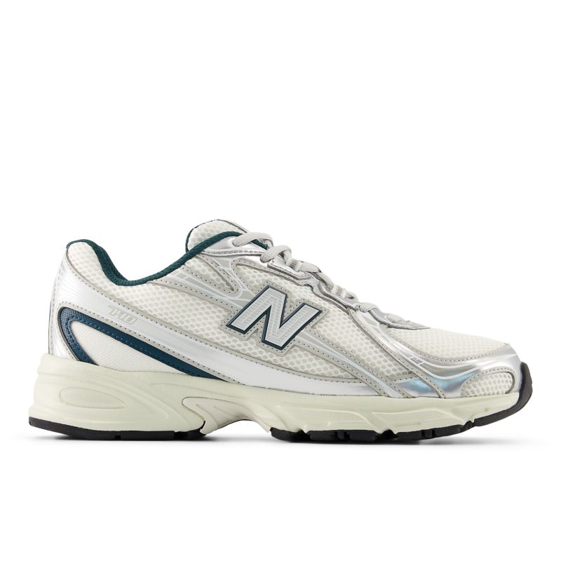 New Balance 770