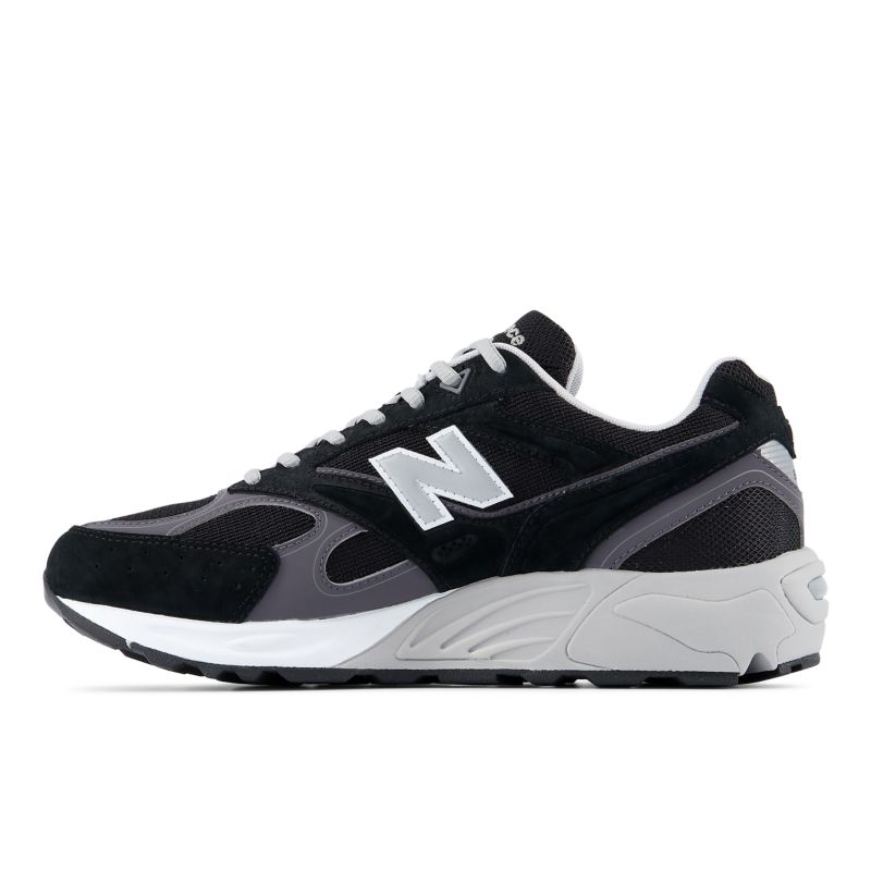 New Balance 880R Black/ Castlerock