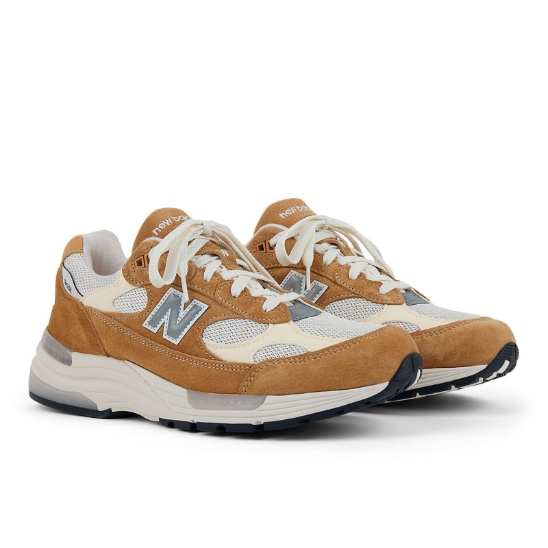 New Balance 992