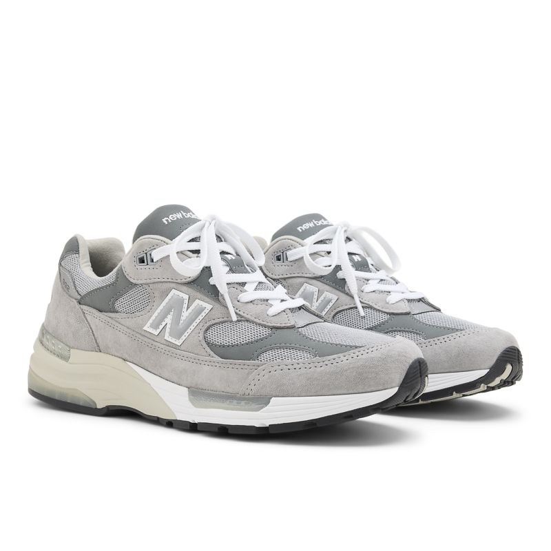 New Balance 992